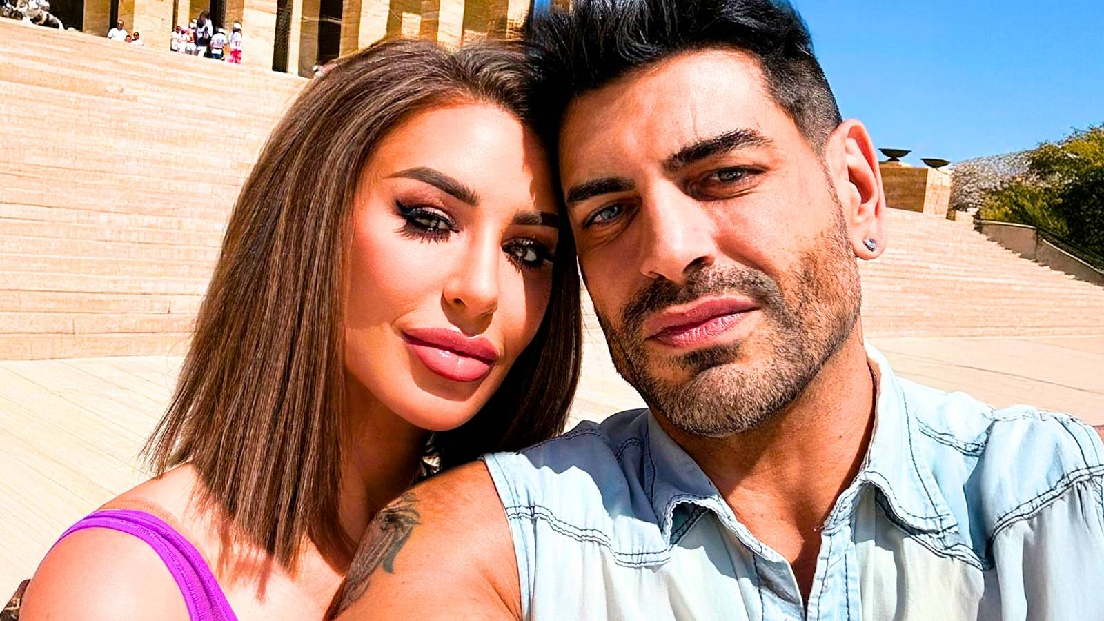 Sarper Güven & Shekinah Garner của 90 Day Fiance chụp ảnh cùng nhau