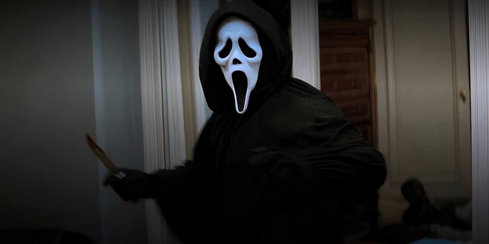 Scott Foley as Roman Bridger in the Ghostface mask in Scream 3