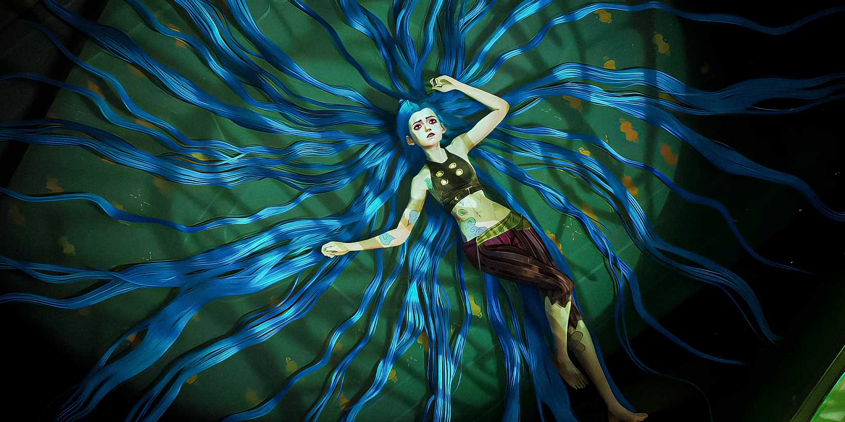 Jinx lying down in Arcane