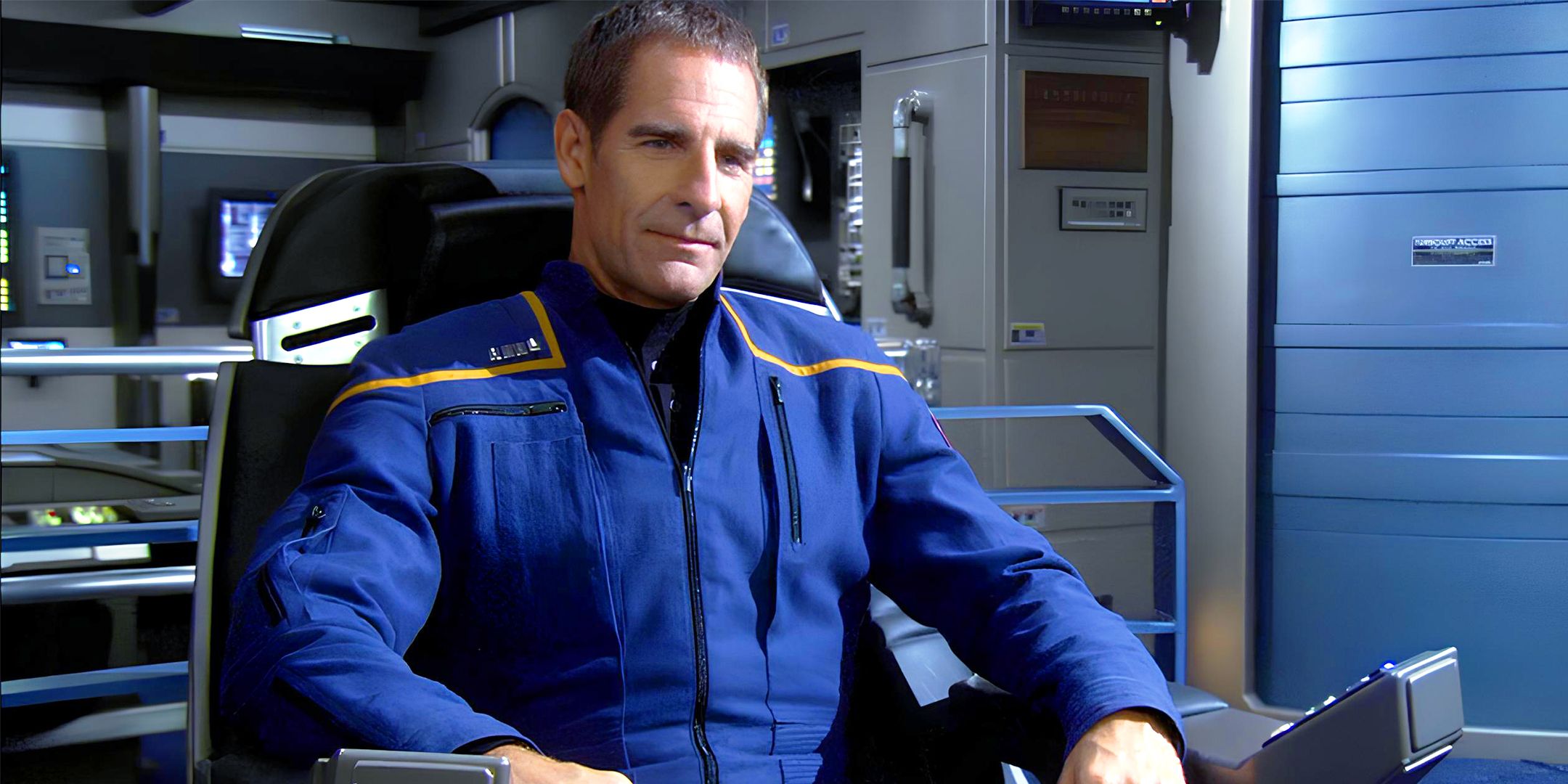 Scott Bakula as Captain Jonathan Archer on the bridge of the NX-01 Enterprise in Star Trek Enterprise