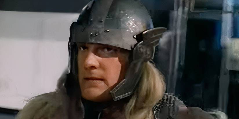 thor preparing to fight hulk in the incredible hulk returns