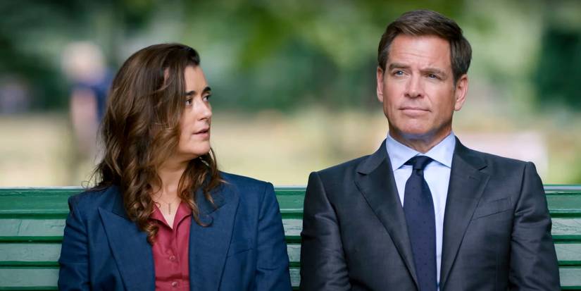 Ziva looking at Tony as they sit on a bench on NCIS Tony and Ziva