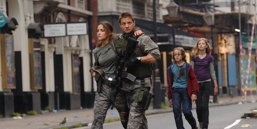 The group in 28 Weeks Later walking through London