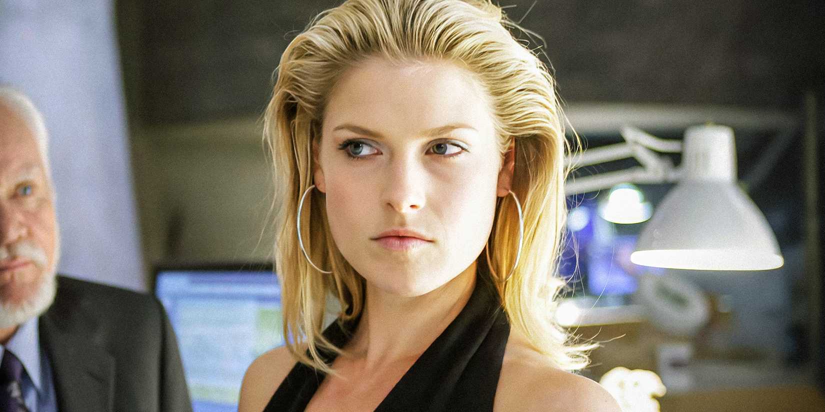 Ali Larter Looking Skeptical In Heroes