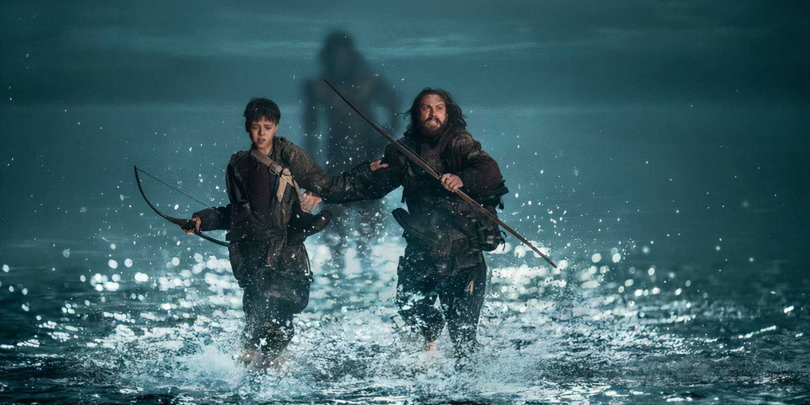 Spike and Jamie running from an Alpha Infected on the causeway in 28 Years Later