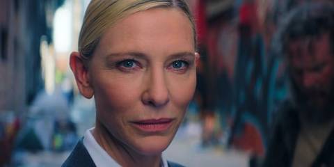 Cate Blanchett as the recruiter playind ddakji in Squid Game season 3, episode 6