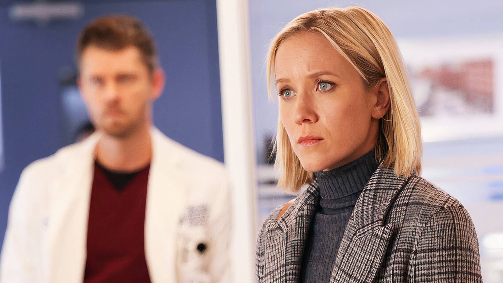 Jessy Schram as Hannah Asher in Chicago Med