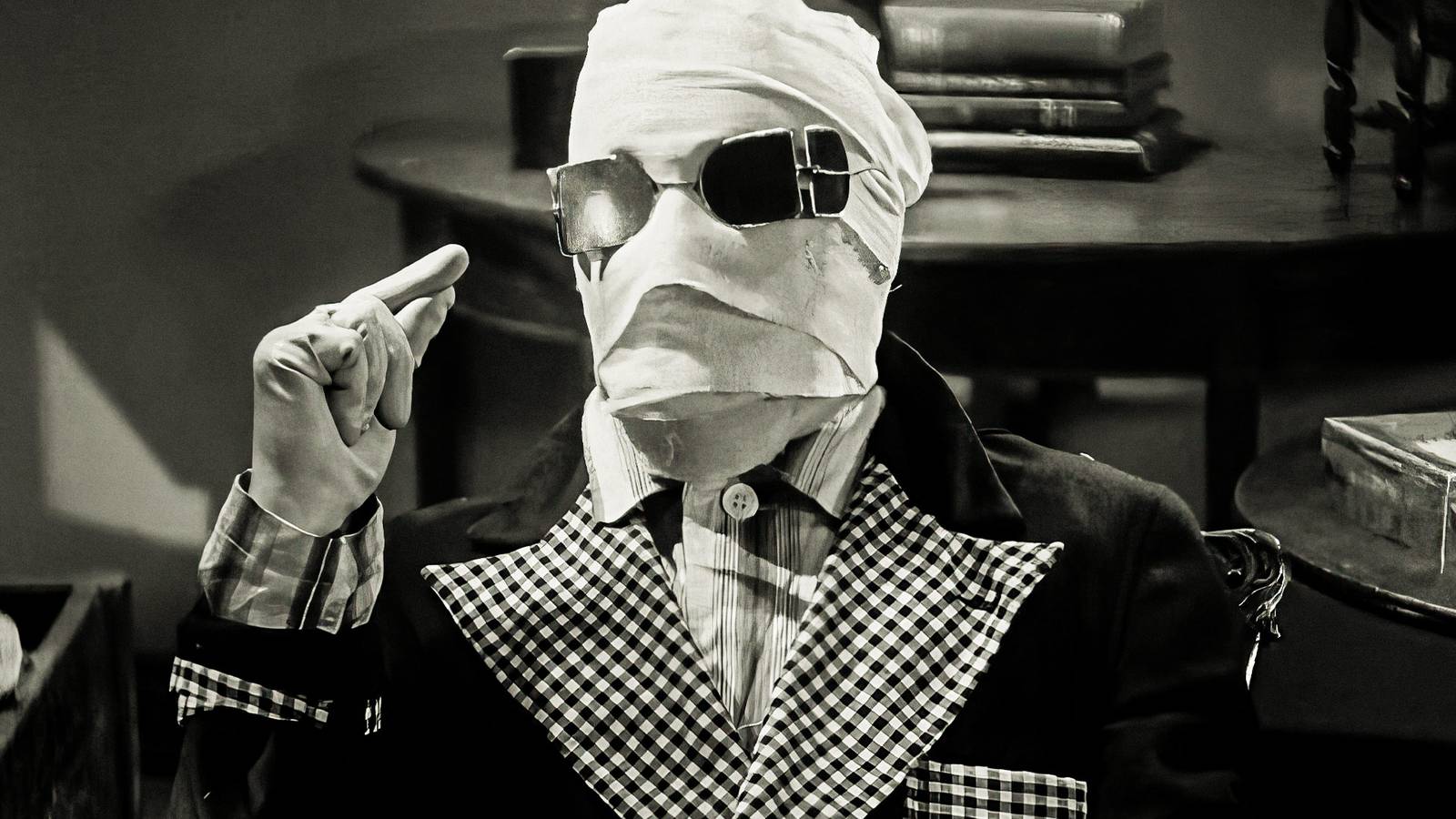 92 Years Ago, The Invisible Man Set A Horror Movie Record That Still ...