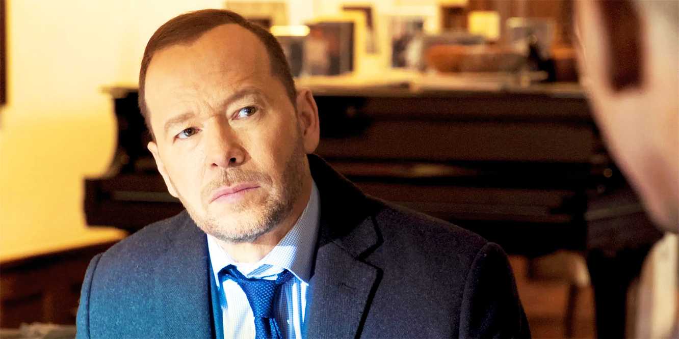 Danny Reagan looking at someone in Blue Bloods