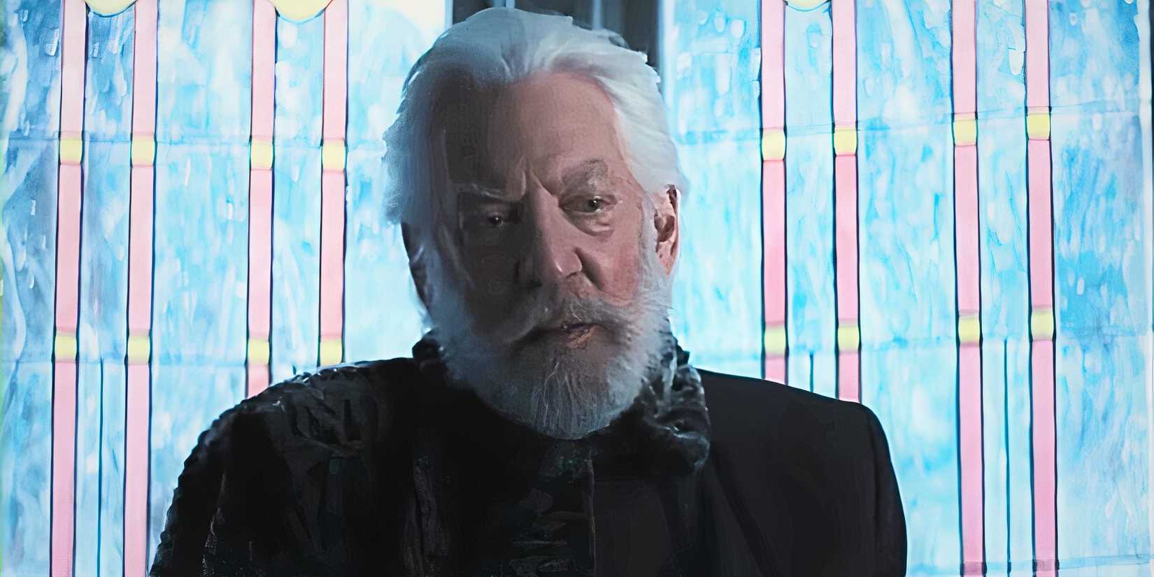 Donald Sutherland as President Snow in his office in Hunger Games