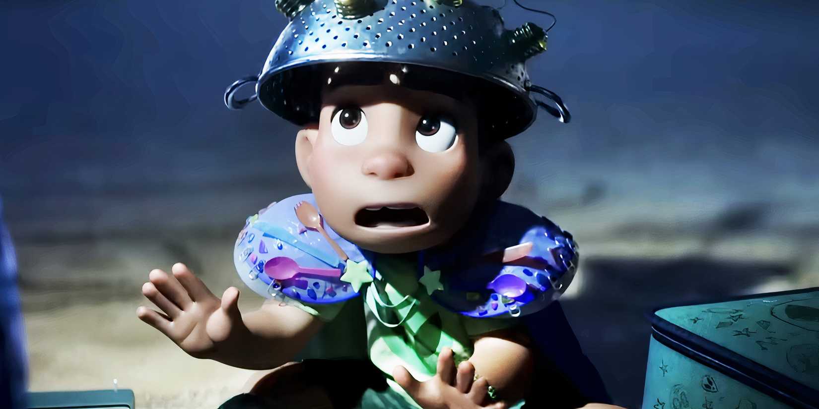 Элио, выглядящий обеспокоенным в "Elio 2025", когда он ждет похищения