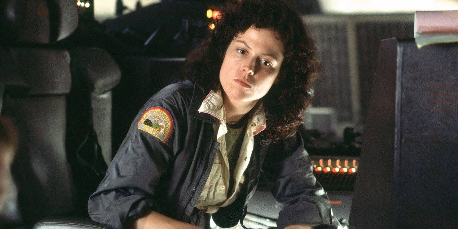 Sigourney Weaver Watches 95% RT Alien Show & Reveals Her Take On The Franchise’s Latest Story