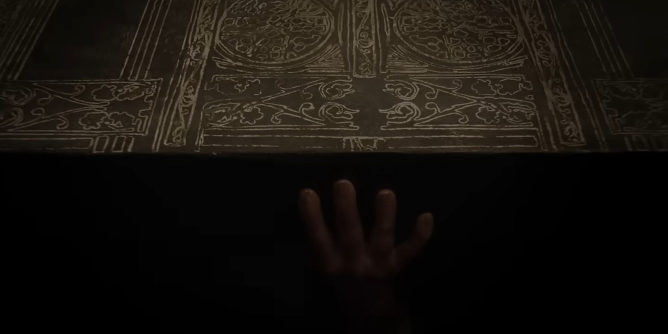 Shudder's Divisive New Religious Horror Movie Has A Major Villain Twist ...