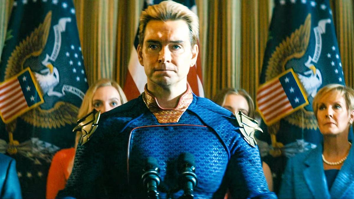 why does homelander look like he's chewing tobacco It's slight but I never realized how different looks from season 1 to season 3 : r/TheBoys The Boys Season 5 Sets