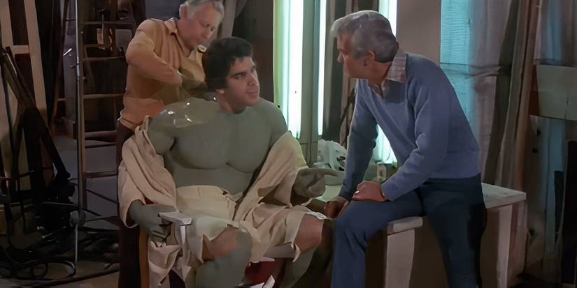 Lou Ferrigno sendo vestido como o Hulk em The Fall Guy