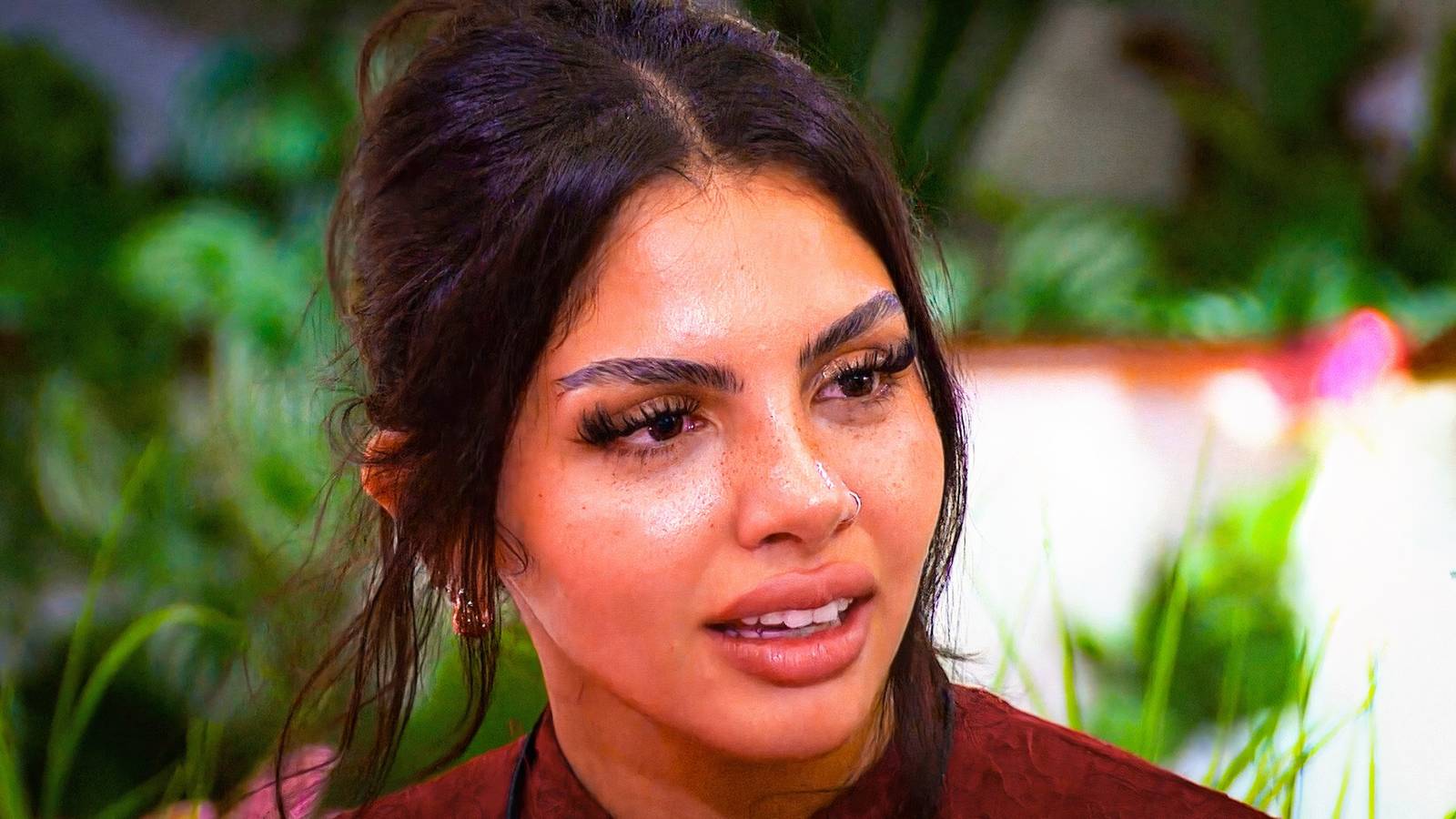 Huda Robi Love Island USA: Huda Never Should Have Kept Her Daughter A Secret (She ...