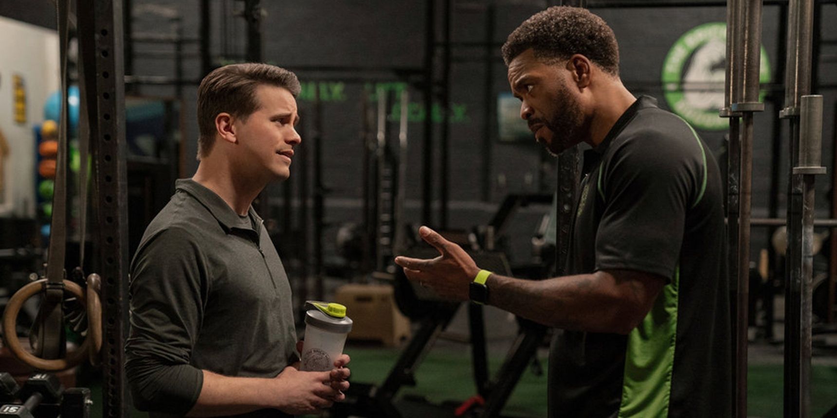 Method Man and Jason Ritter in a gym in Poker Face