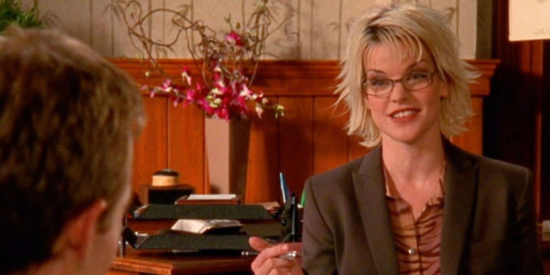 Pauley Perrette as a therapist in season 5 of Dawsons Creek