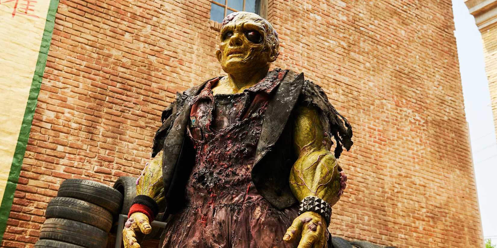 Peter Dinklege's new toxic avenger suit