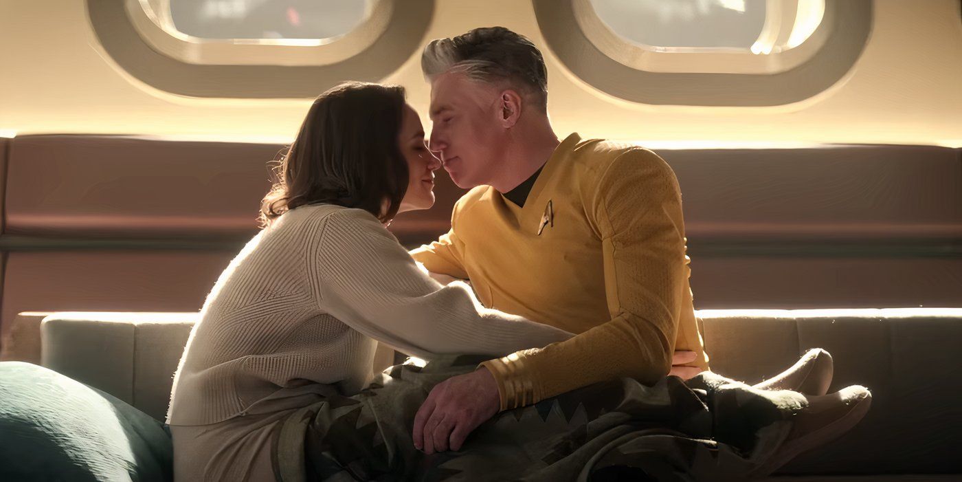 Pike and Batel intimate