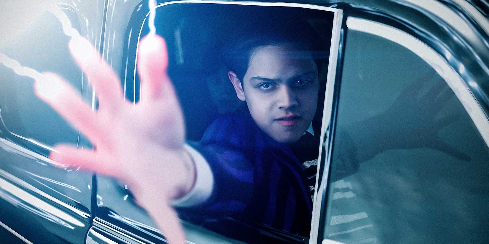 Pugsley's-Powers-&-Bigger-Role-In-Wednesday-Season-2-Provocado-By-Actor-A-Lot-More-Pugsley