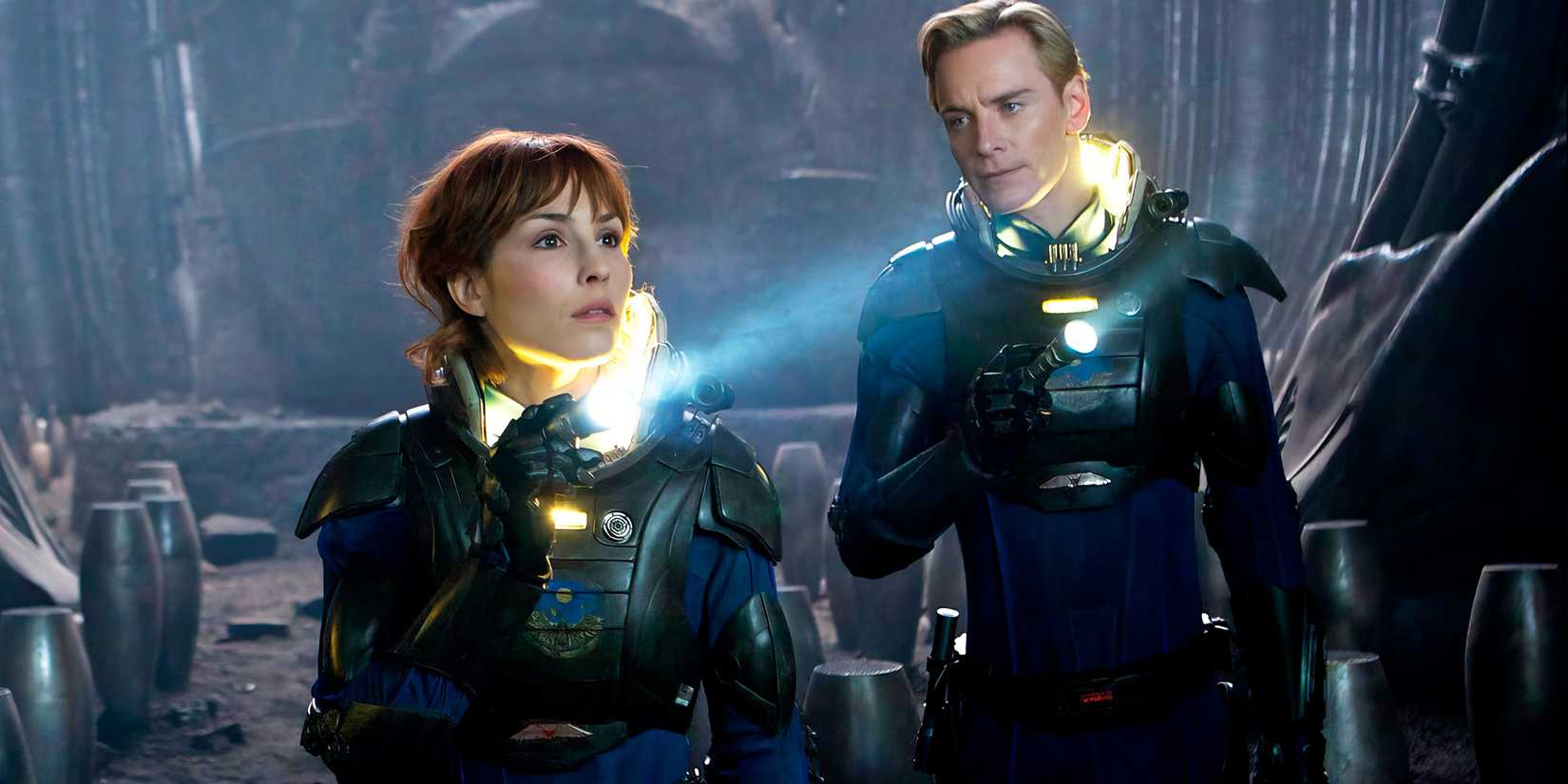 Shaw and David inspecting Engineer ruins in Prometheus