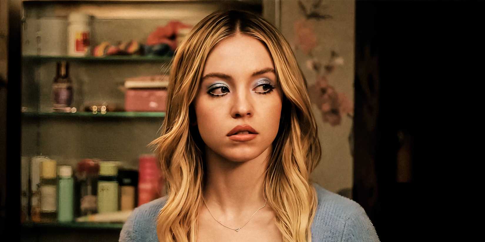 Sydney Sweeney como Cassie em Euphoria