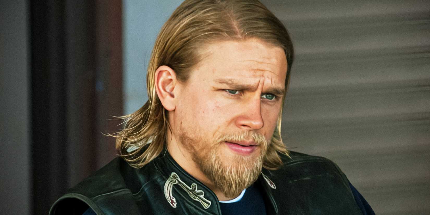 Sons of Anarchy Charlie Hunnam as Jax Teller looking worried