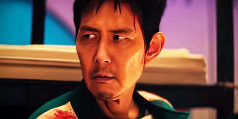 Le Jung-jae as Gi-hun in Squid Game