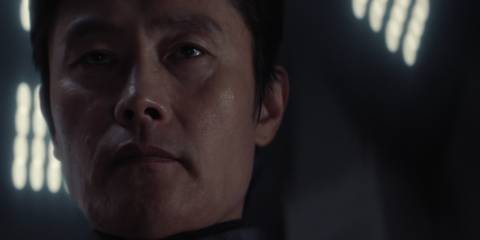 The Front Man looking at Gi-hun's body in Squid Game season 3, episode 6