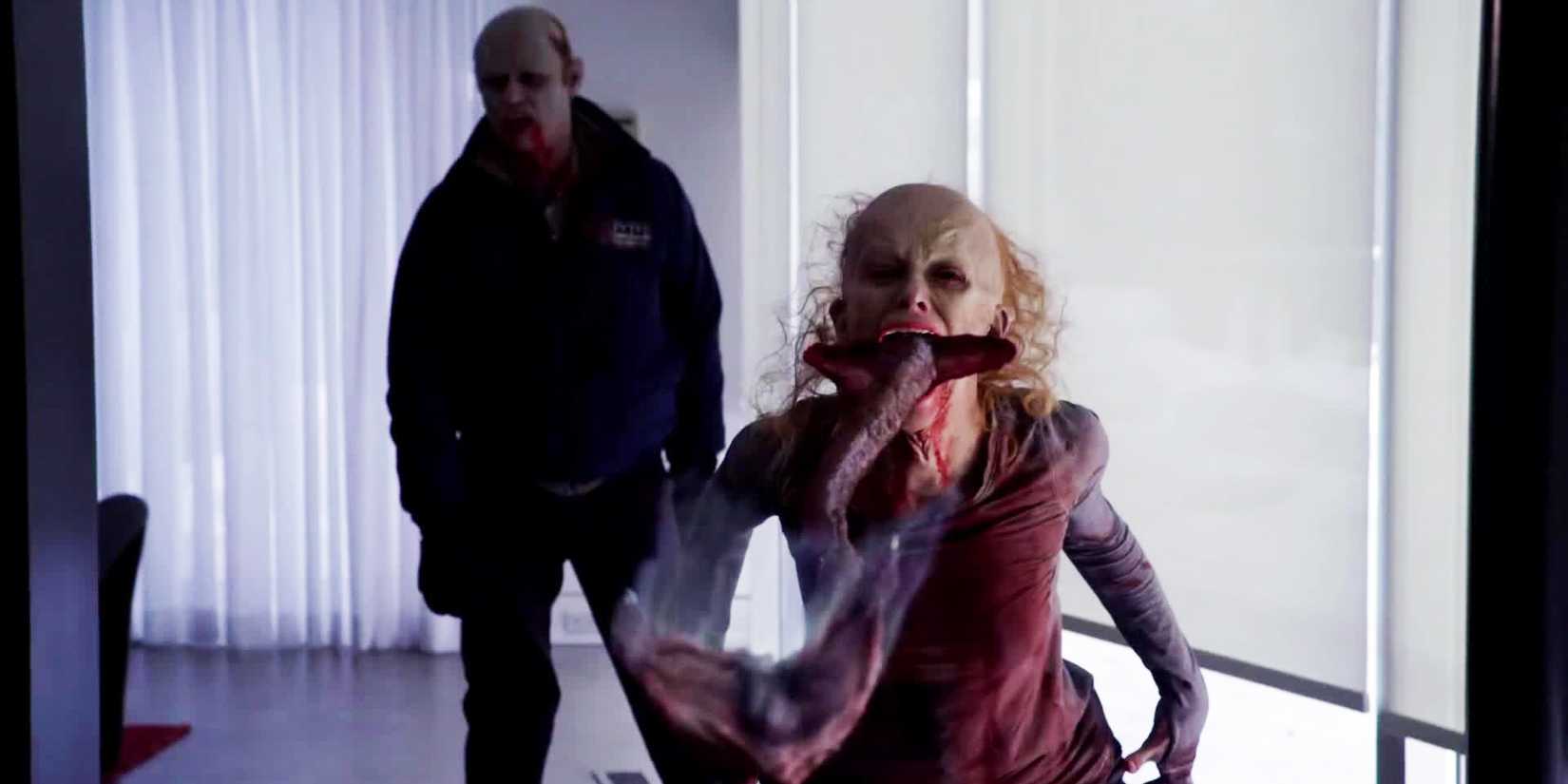 The Strain's strigoi vampire attacking with a stinger