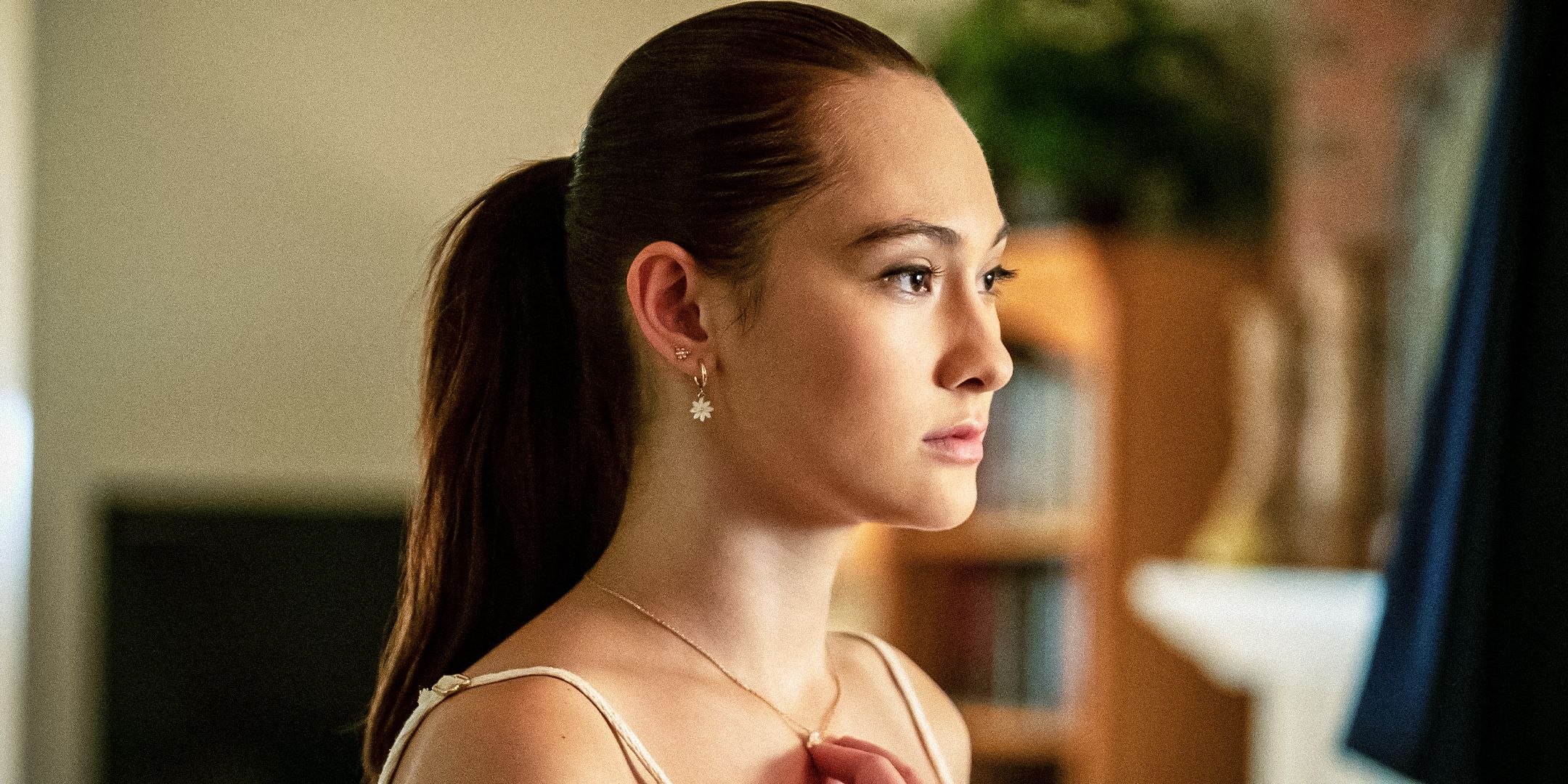 Netflix's The Summer I Turned Pretty Alternative Has A Better Lead Than Amazon's Show