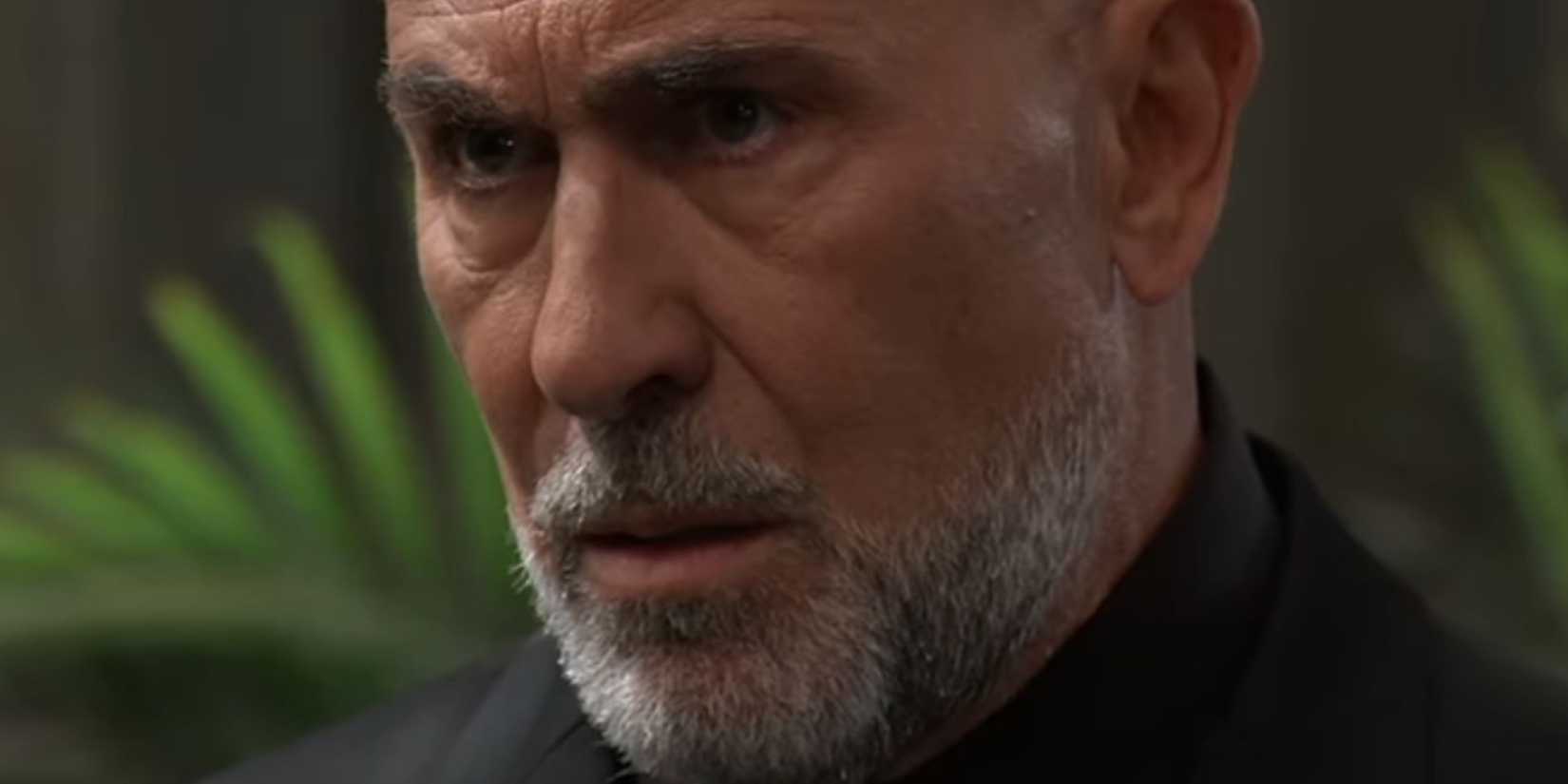 Sidwell confronta alguém fora de quadro com raiva em General Hospital