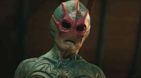 Alan Tudyk as Harry Vanderspeigle in Resident Alien