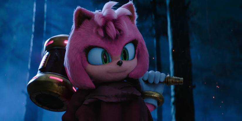 Amy Rose Standing with her hammer over her shoulder in Sonic 3