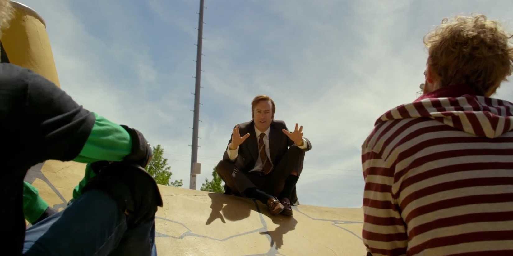 Jimmy McGill talking animatedly in the Better Call Saul pilot episode