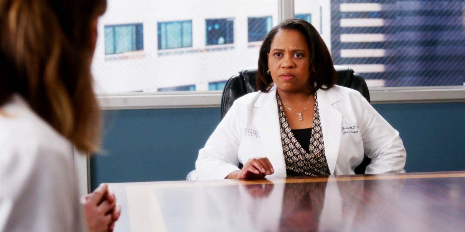 Dra. Miranda Bailey em Grey's Anatomy.
