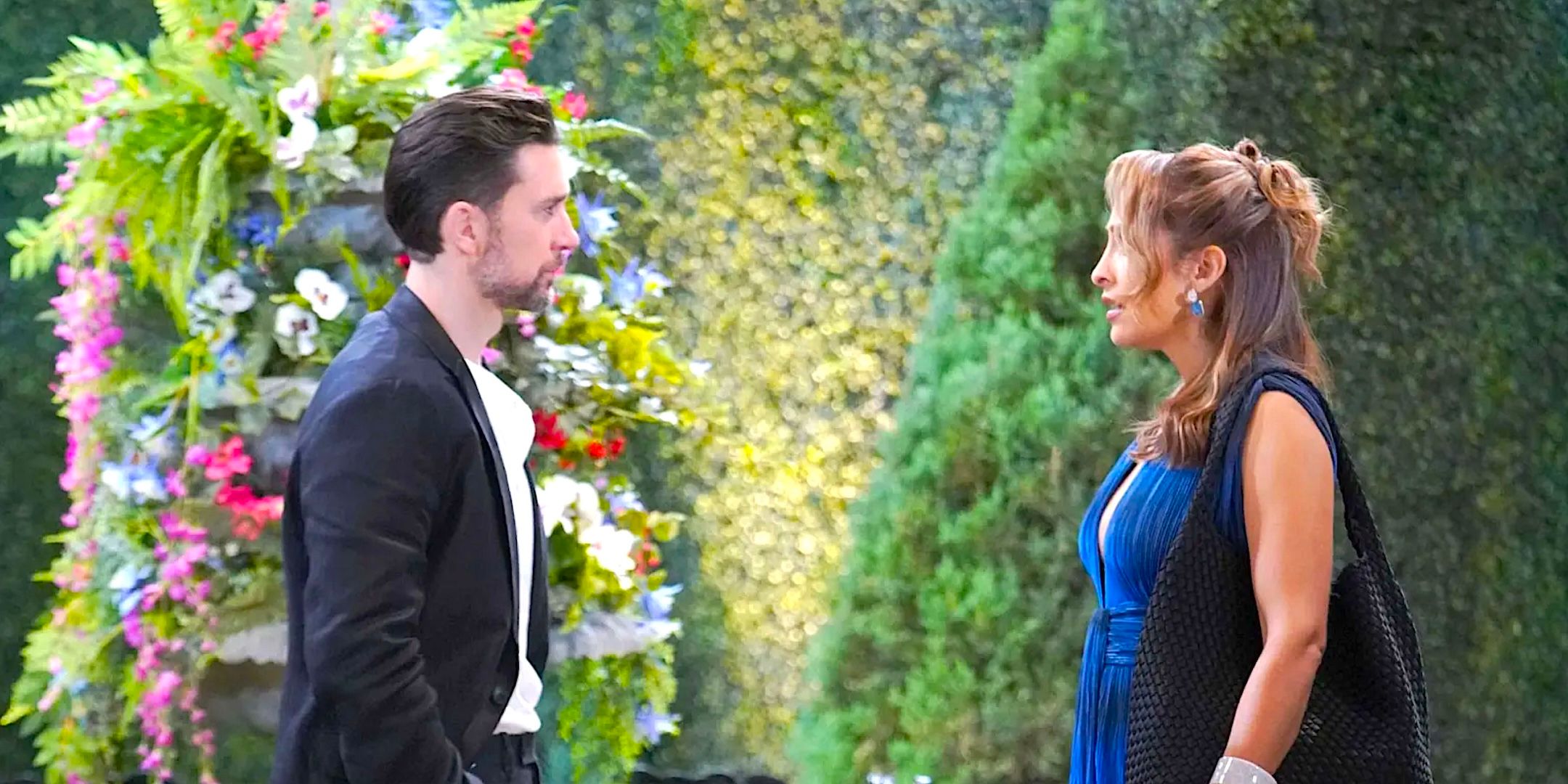 Serious Jeopardy": The Young And The Restless' Main Characters Are In Grave  Danger Cautions Producer