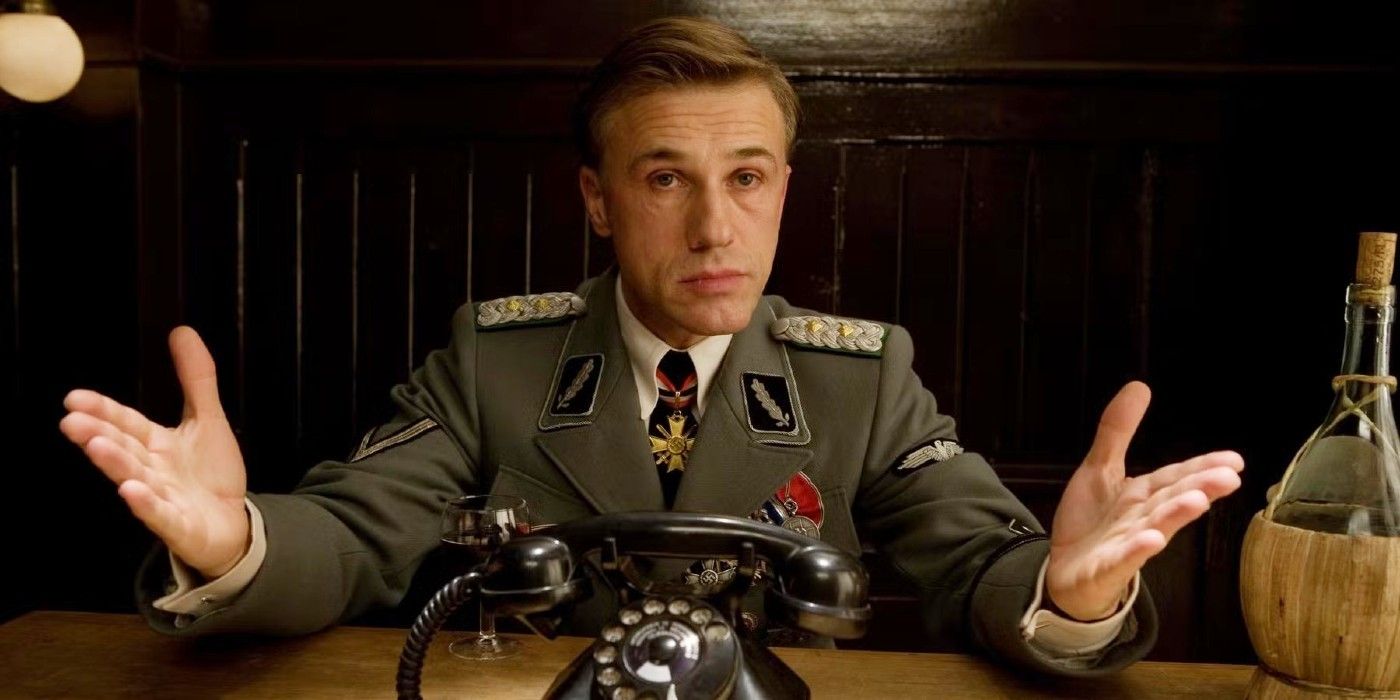 Christoph Waltz sebagai Hans Landa di Inglourious Basterds