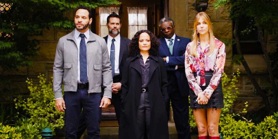 Daniel Sunjata as Adam Karadec, Garret Dillahunt as Lieutenant Melon, Judy Reyes as Selena Soto, Keith David as Captain Pacheco and Kaitlin Olson as Morgan Gillory in High Potential season 1, episode 11