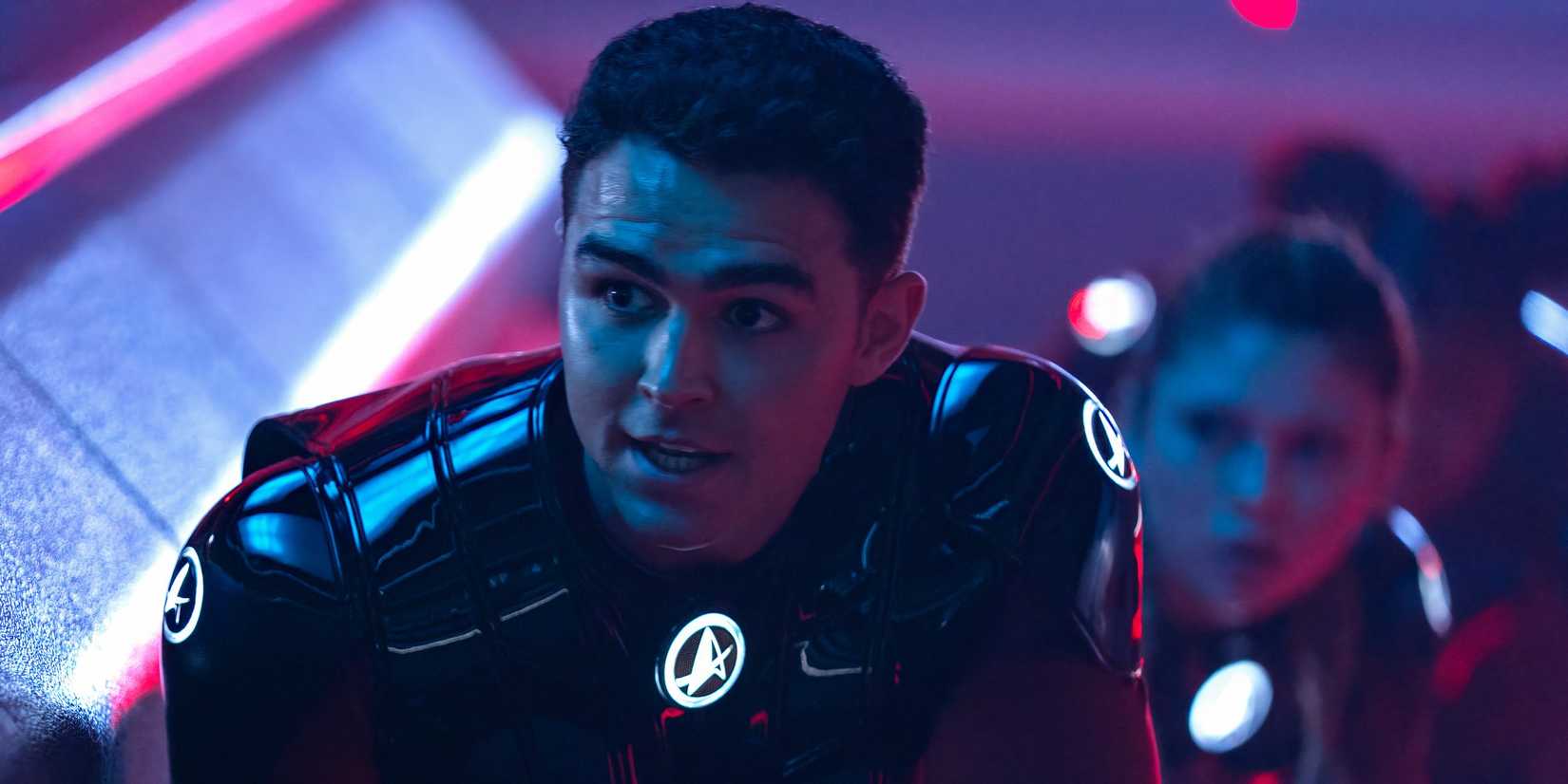 Darem e Genesis em Starfleet Academy