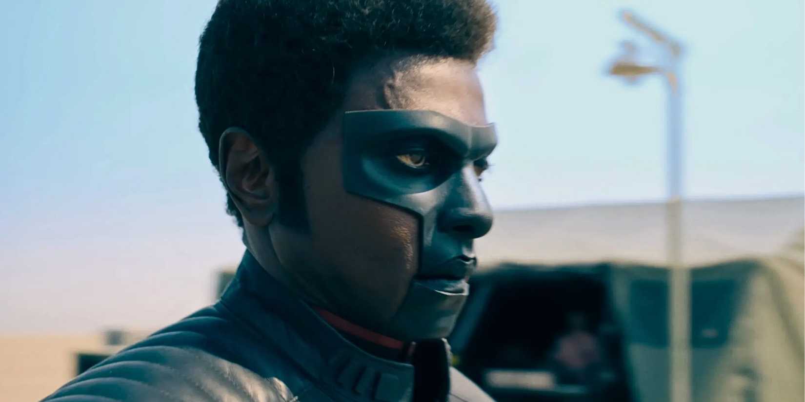 Mr. Amazing Walk of Eddie Gataegi in Superman (2025)