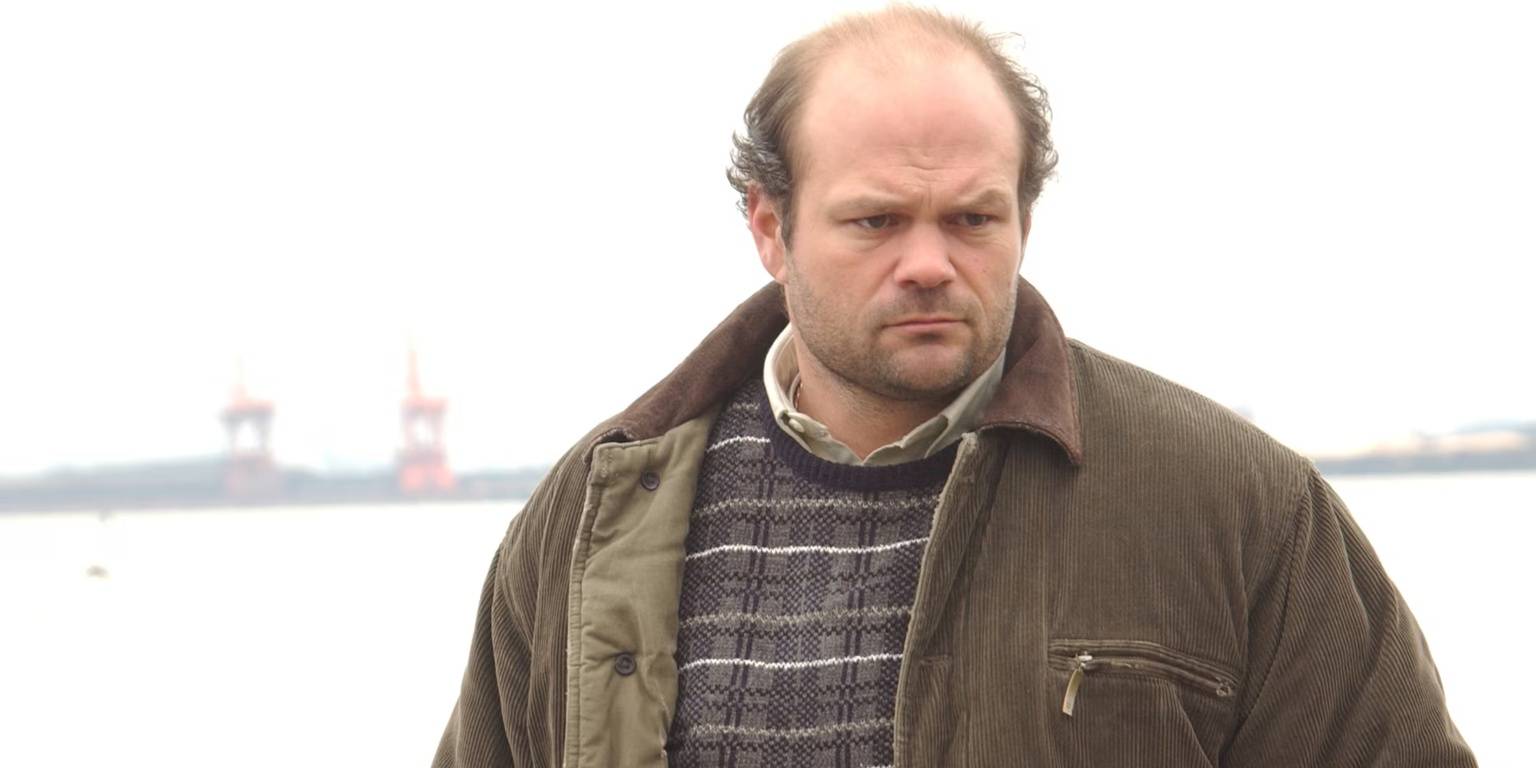 Frank (Chris Bauer) on the docks in The Wire