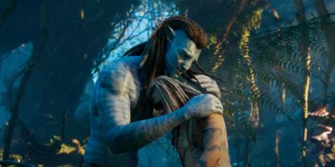 Jake Sully hugging Spider in Avatar Fire and Ash