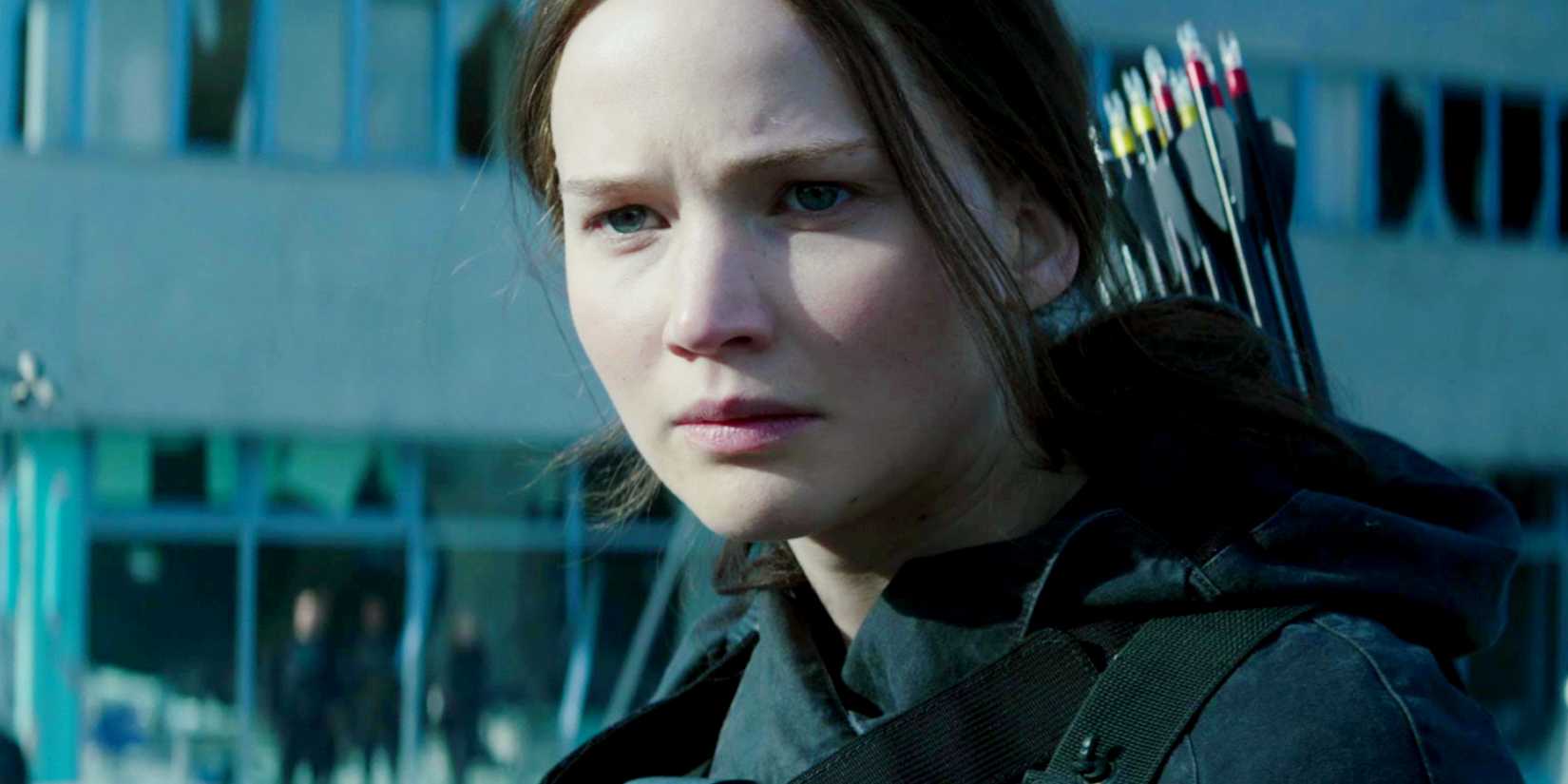 Close-up of Jennifer Lawrence looking serious as Katniss Everdeen in The Hunger Games Mockingjay - Part 2