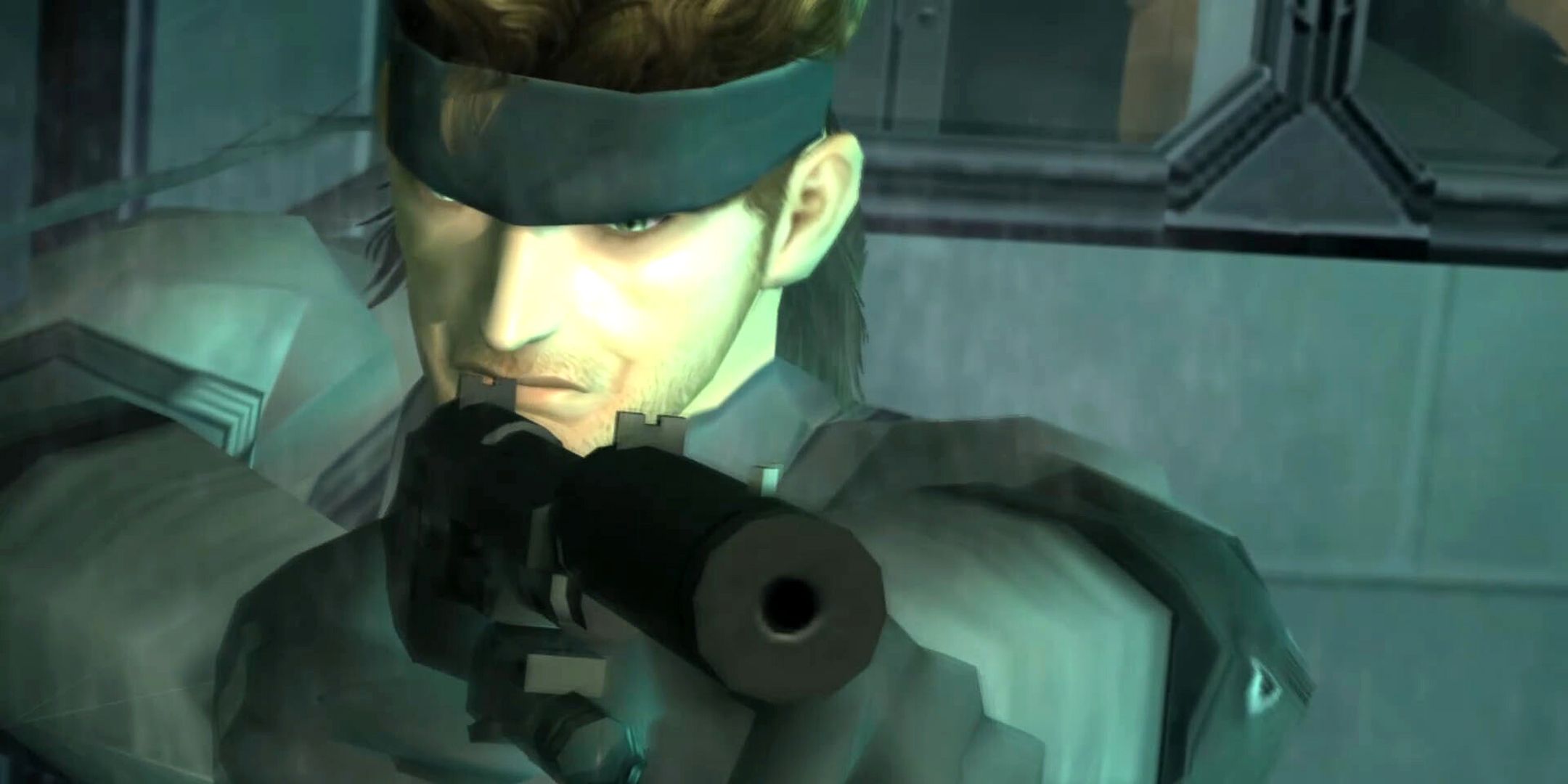 Snake pointing a silenced pistol in Metal Gear Solid 2