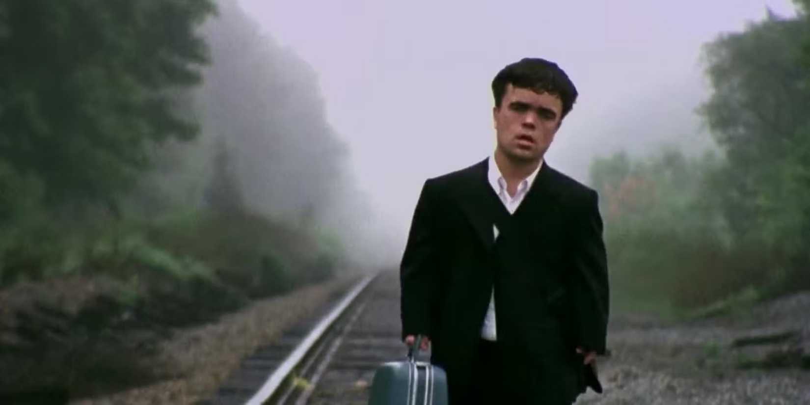 Peter Dinklage as Finbar McBride in The Station Agent (2003)
