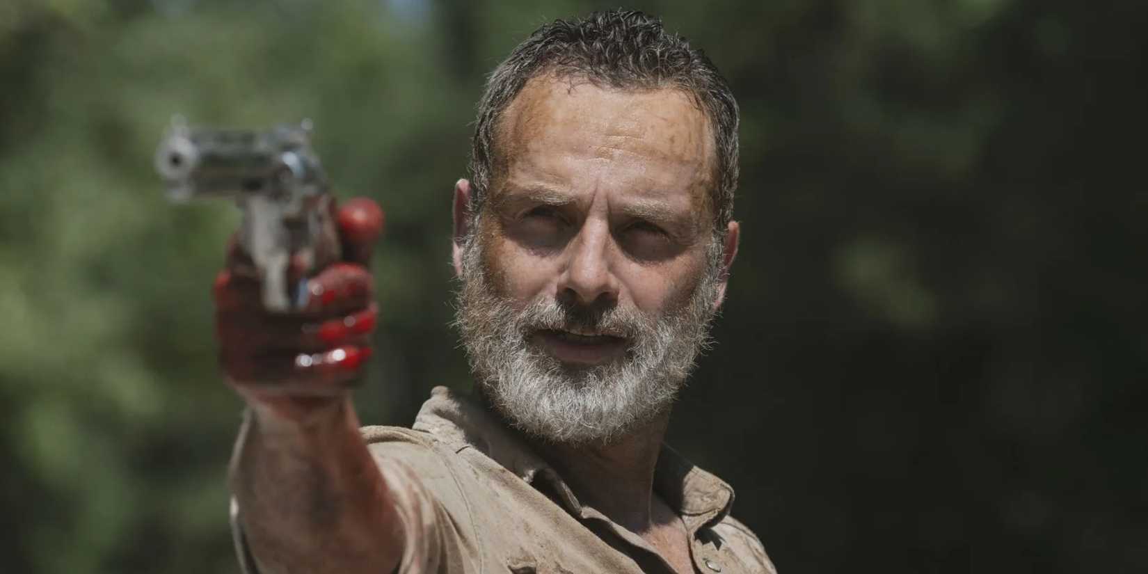 Rick Grimes apontando uma pistola em The Walking Dead