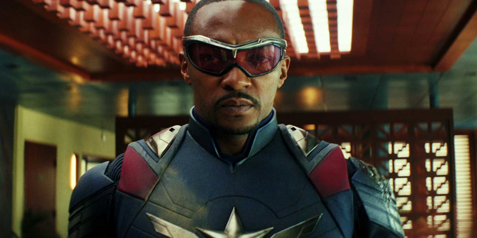 Captain America, played by Sam Wilson, can be seen from off-screen in 'Brave New World'