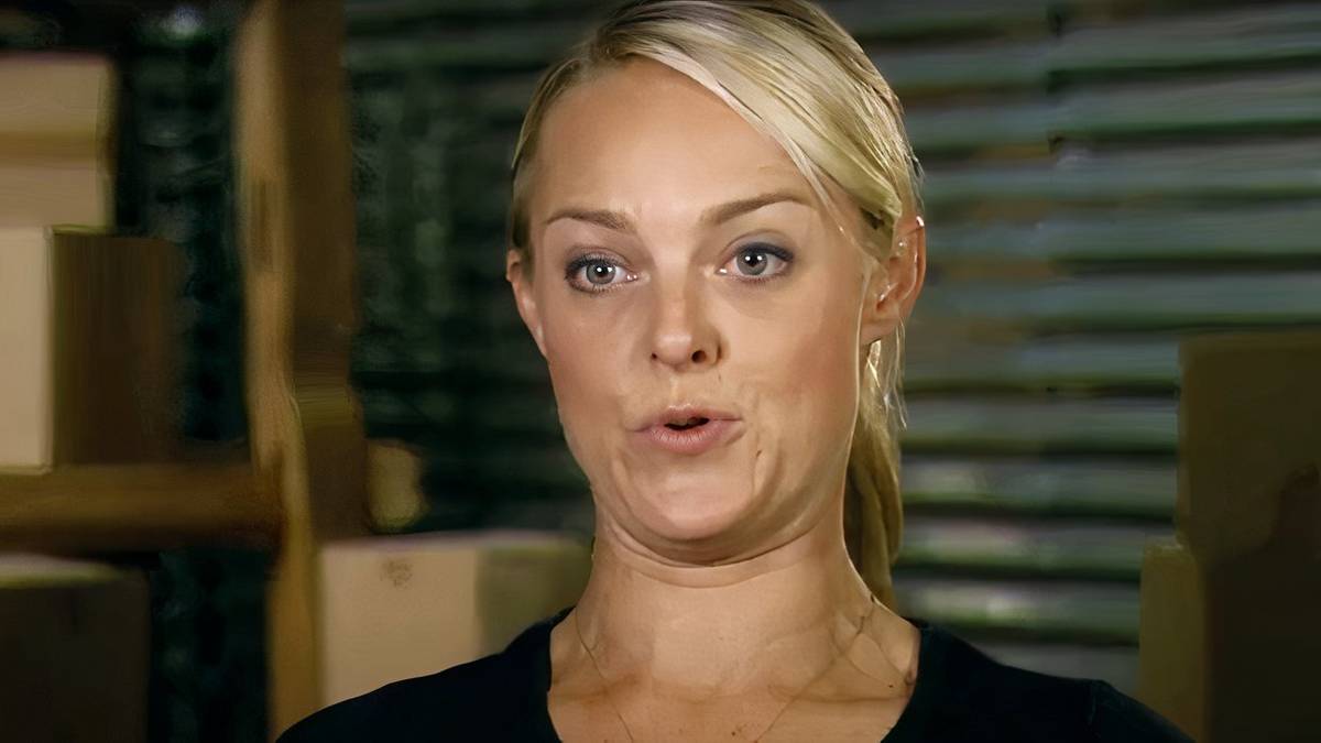 Storage Wars: Texas' Jenny Grumbles' \, image size:1200x675